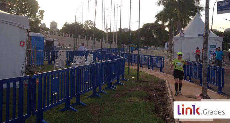 grades para corrida de rua locação